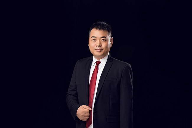 创始人.jpg
